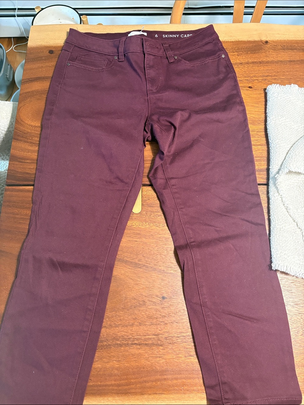 LC Lauren Conrad Plum Skinny Capri Jeans